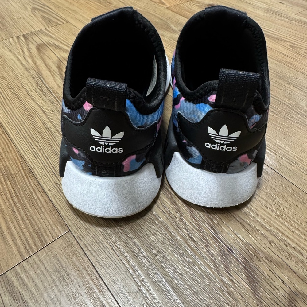 ADIDAS - KIDS NMD 360 - SIZE 1Y - Picture 6 of 8